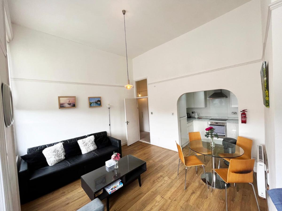 Ferienwohnung On The Quay Harwich Exterior foto