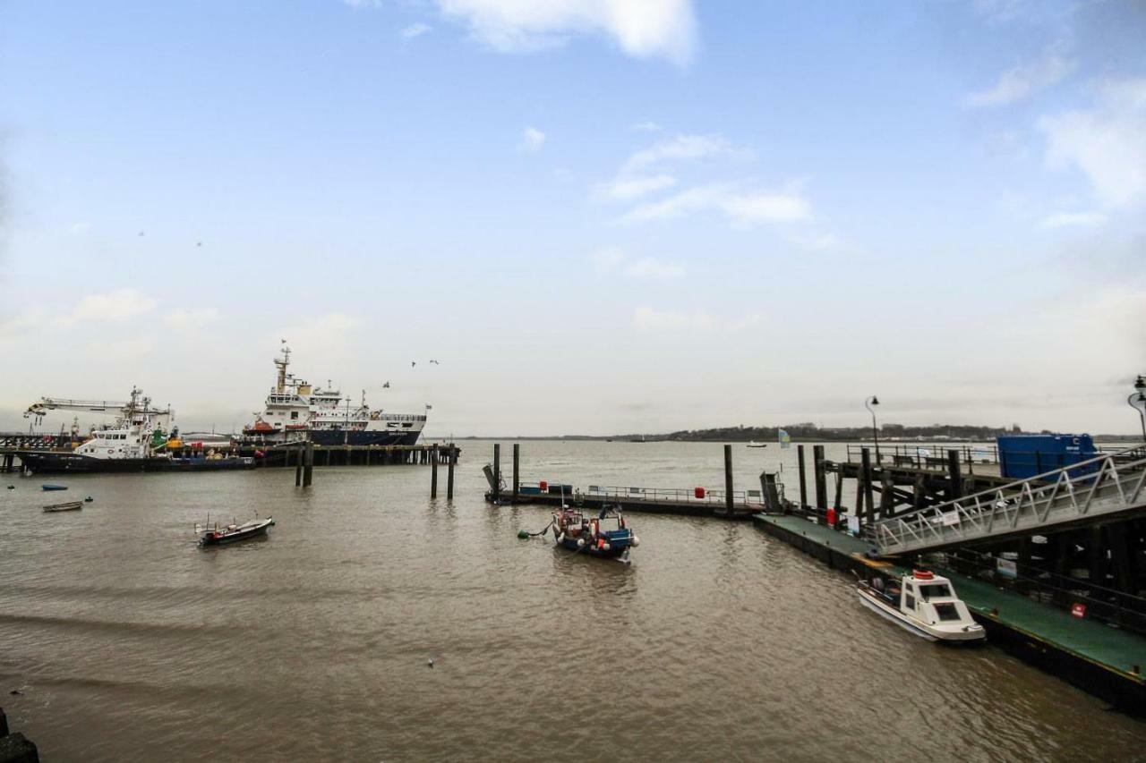 Ferienwohnung On The Quay Harwich Exterior foto