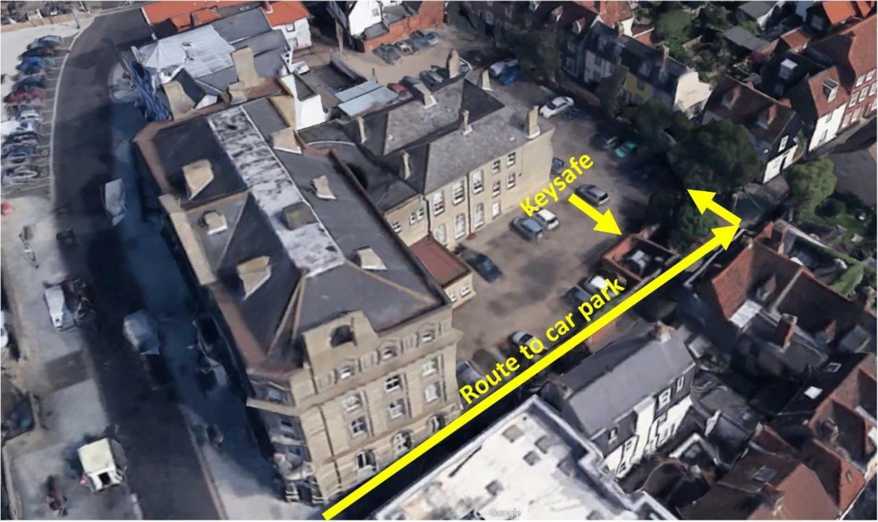 Ferienwohnung On The Quay Harwich Exterior foto