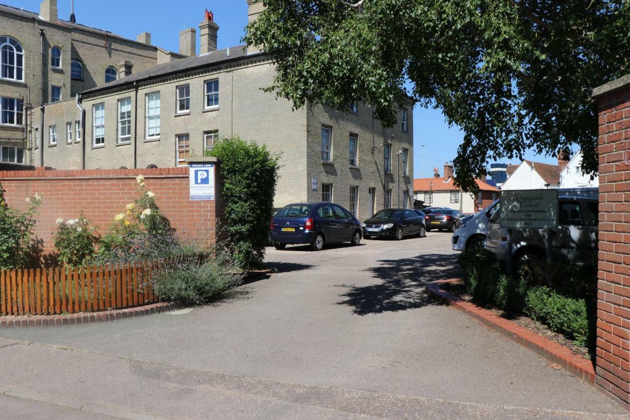 Ferienwohnung On The Quay Harwich Exterior foto